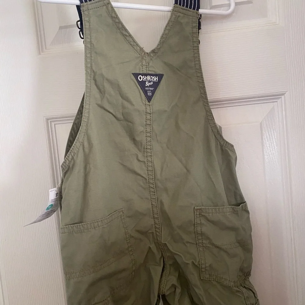 NWT Oshkosh B’Gosh Shortalls